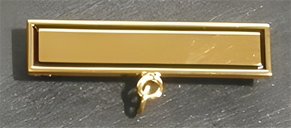 Masonic Gold Plate Bar Top 